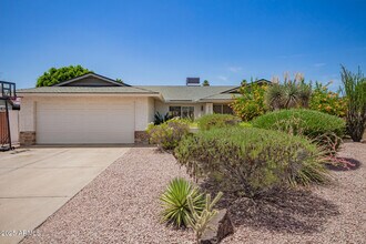 4825 E Andora Dr in Scottsdale, AZ - Building Photo - Building Photo