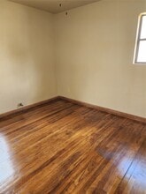 2413 Huntington Dr in Pasadena, TX - Building Photo - Building Photo