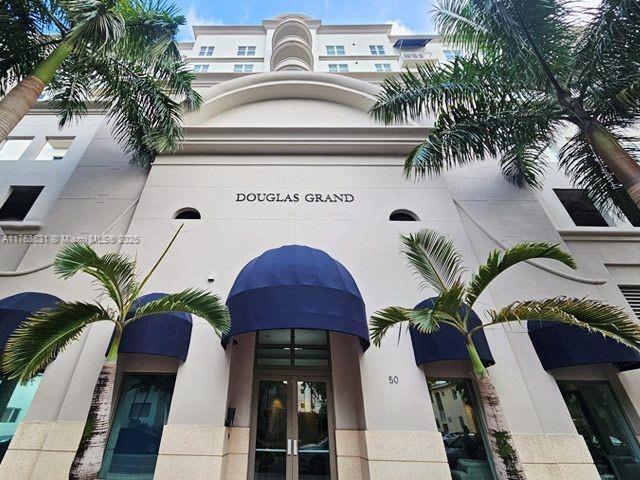 50 Menores Ave in Coral Gables, FL - Building Photo