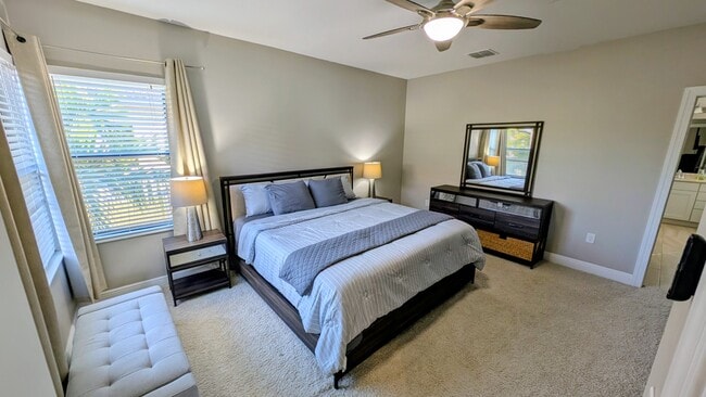 1320 Kendari Ter in Naples, FL - Building Photo - Building Photo