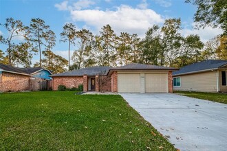 17431 Typhoon Way in Crosby, TX - Building Photo - Building Photo