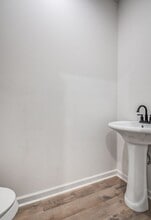 1781 Forest Ave in Memphis, TN - Building Photo - Building Photo