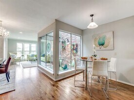 10628 Sandpiper Ln in Dallas, TX - Building Photo