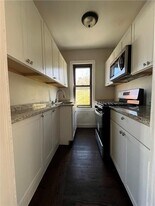 49 Lynch St in Providence, RI - Building Photo