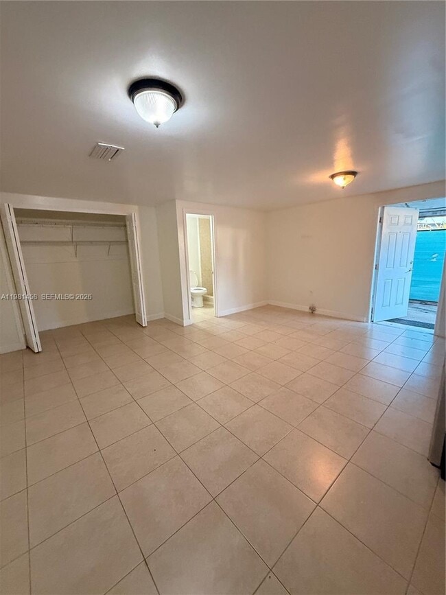 5230 SW 116th Ave in Miami, FL - Building Photo - Building Photo