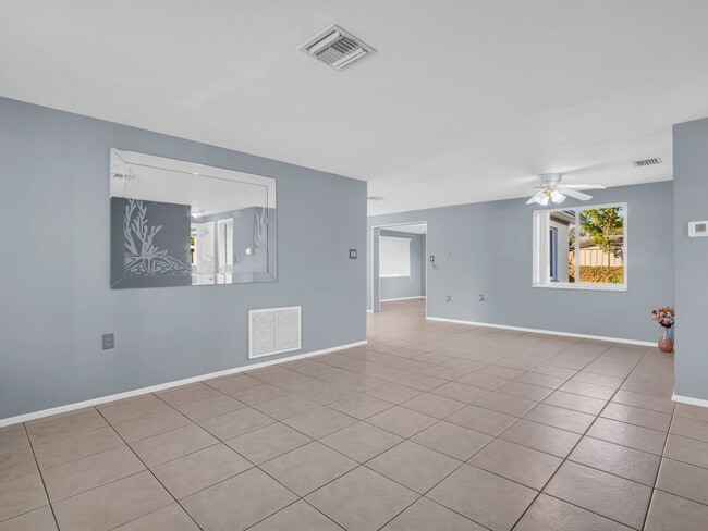 property at 1415 Yale Dr