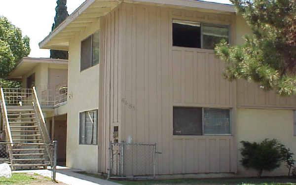 Bonnie Brae Cottages in Montclair, CA - Building Photo - Building Photo