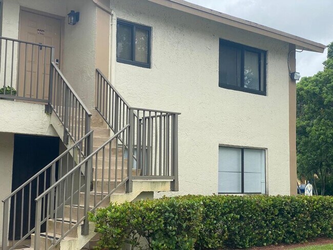 110 NW 60th Ave-Unit -110 NW 60th Ave #7 in Margate, FL - Foto de edificio - Building Photo