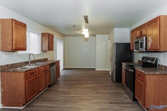 176 Bayside Ln in Toney, AL - Building Photo - Building Photo