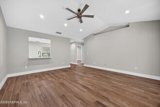 11048 Stutz Ct in Jacksonville, FL - Building Photo - Building Photo