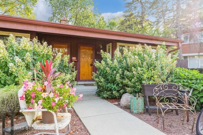property at 1163 Waukegan Rd