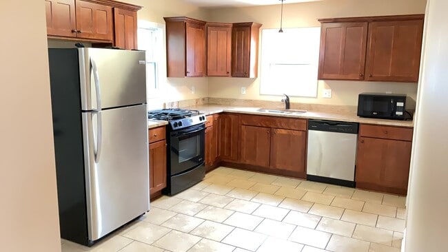 property at 949 St Anthony Ave