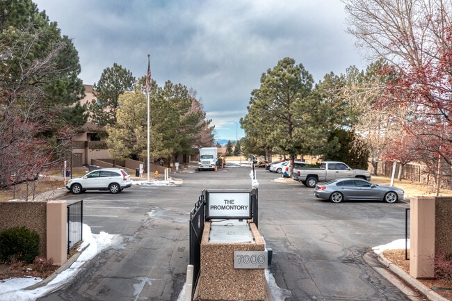 The Promontory in Denver, CO - Foto de edificio - Building Photo