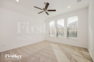 2529 Olvera Ct, Unit 1R in Fort Worth, TX - Building Photo - Building Photo