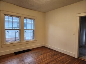 416 10th Ave S in Birmingham, AL - Foto de edificio - Building Photo