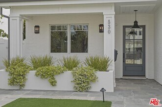 530 Arbramar Ave in Los Angeles, CA - Building Photo - Building Photo