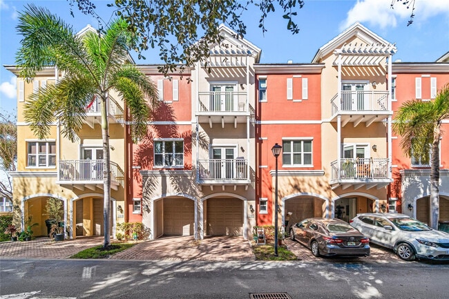 2381 Vintage Dr in Lighthouse Point, FL - Building Photo - Building Photo