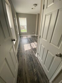 2504 Druid Hill Ave photo'