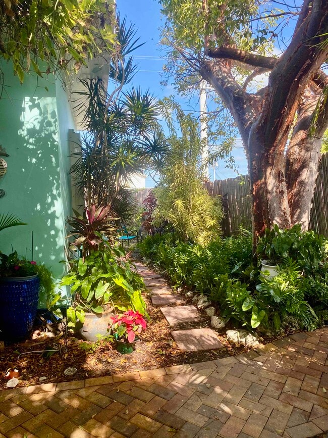 property at 3689 Gulfview Ave