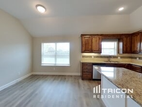 2021 Bay Laurel Dr in Weatherford, TX - Building Photo - Building Photo