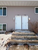 1063 5th Ave NW in Valley City, ND - Building Photo