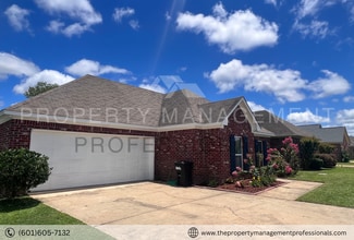 614 Shea Cove in Brandon, MS - Building Photo - Building Photo