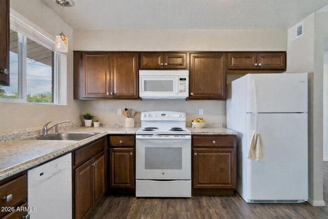 12020 N Hacienda Dr in Sun City, AZ - Building Photo - Building Photo