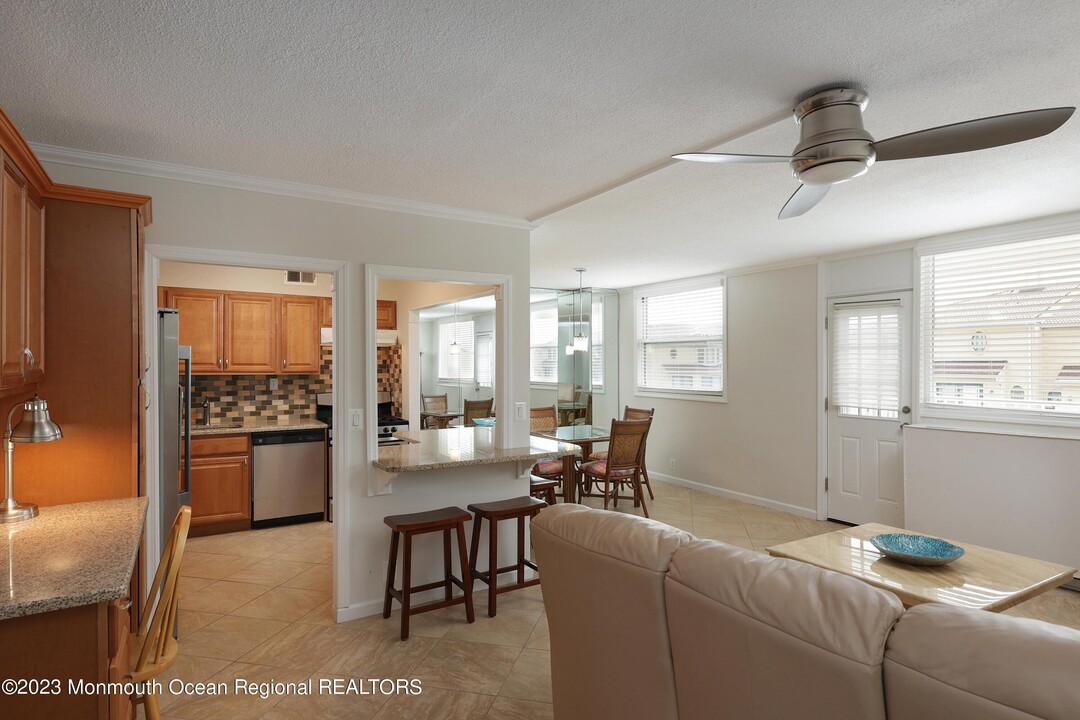 675 Ocean Ave-Unit -3F in Long Branch, NJ - Building Photo