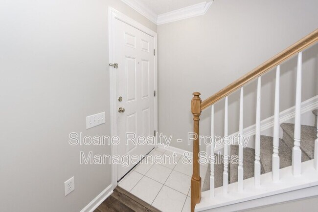 4893 Habersham Ln in Summerville, SC - Building Photo - Building Photo