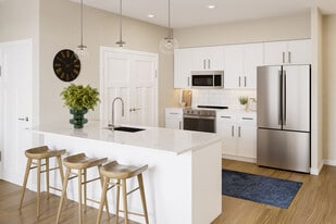 The Slate in Cincinnati, OH - Building Photo