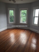 10 Wave Ave in Boston, MA - Building Photo - Building Photo