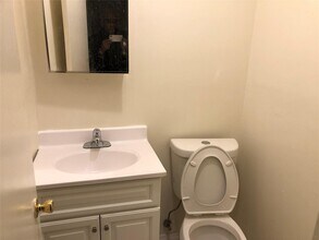 145-15 223rd St-Unit -2ND FL in Queens, NY - Building Photo - Building Photo