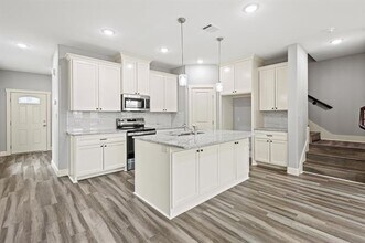 2310 Bloomfield Dr in Arlington, TX - Building Photo - Building Photo