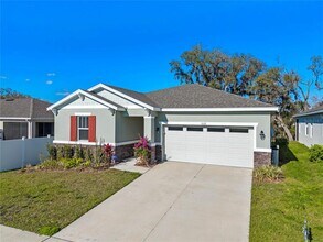 5315 Meadow Song Dr in Okahumpka, FL - Building Photo - Building Photo