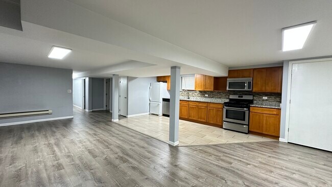 5407 N Sawyer Ave in Chicago, IL - Building Photo - Building Photo