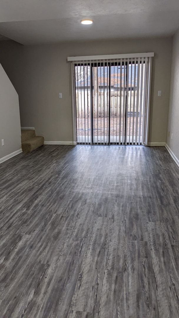 property at 915 SW 61 St