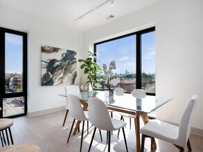 3202 N Racine Ave in Chicago, IL - Foto de edificio - Building Photo