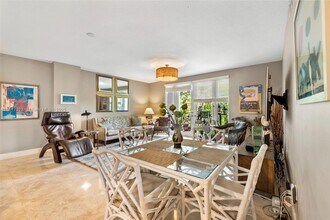 3540 Main Hwy in Miami, FL - Building Photo - Building Photo