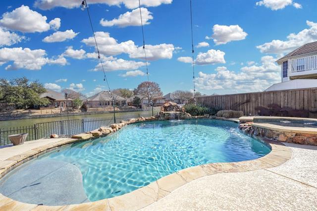 5514 Plantation Ln