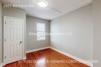 2867 Mayfield Ave photo'