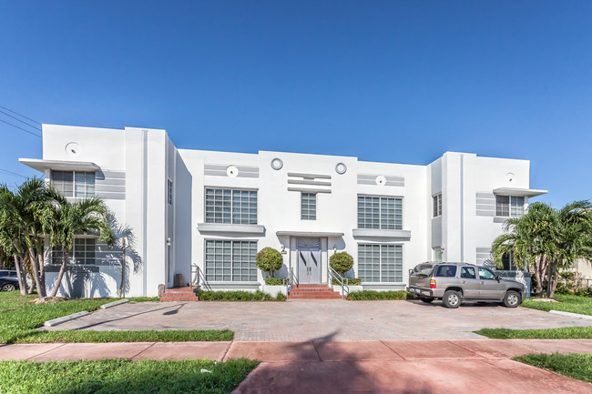 3900 N Meridian Ave in Miami Beach, FL - Building Photo - Building Photo