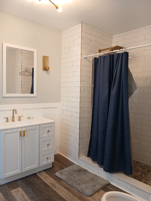 property at 134 Richardson Ave