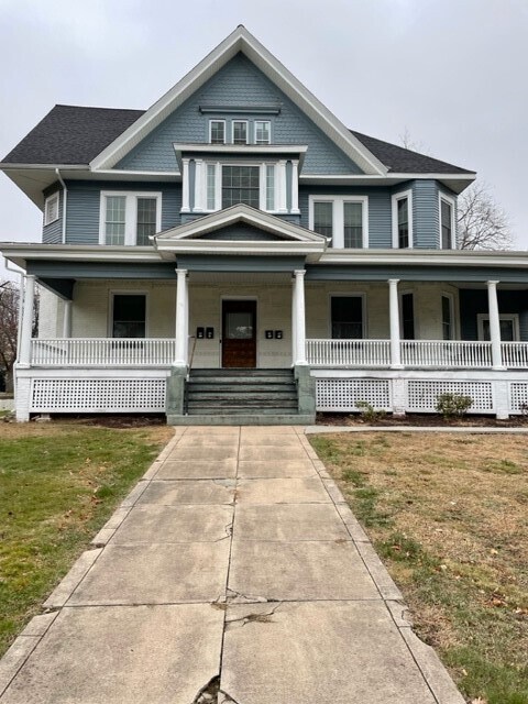 83 Court St, Unit 1l in Westfield, MA - Building Photo