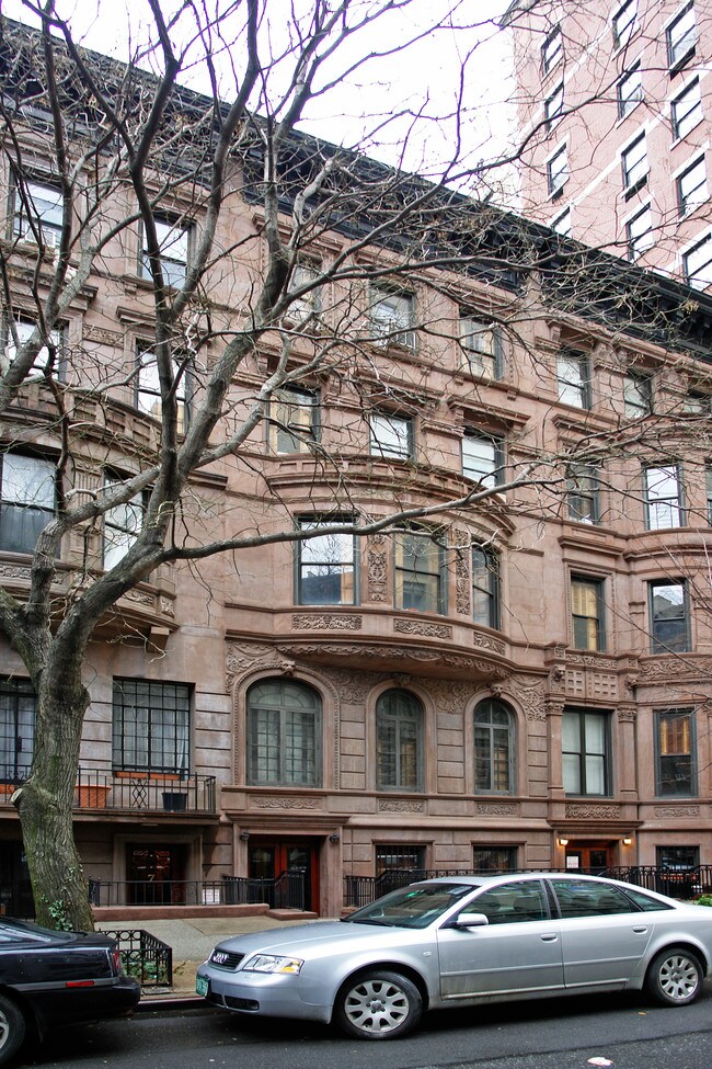 5 West 75 Street in New York, NY - Foto de edificio - Building Photo