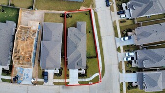 11202 Leaf Shelter Ln in Cypress, TX - Building Photo