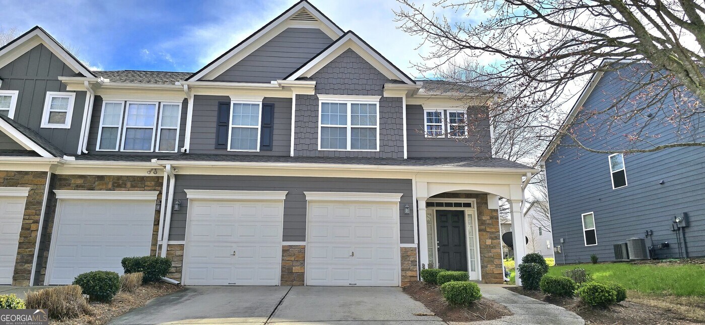 22 Tahoe Dr in Newnan, GA - Building Photo