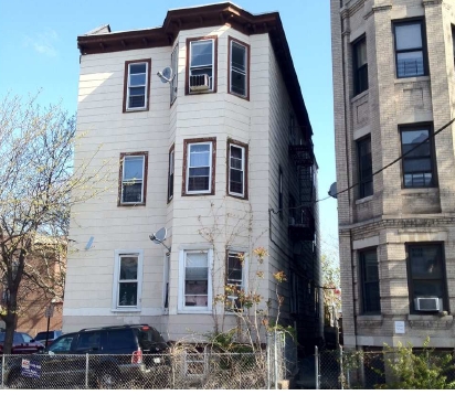 160 Elliott Ave in Yonkers, NY - Building Photo