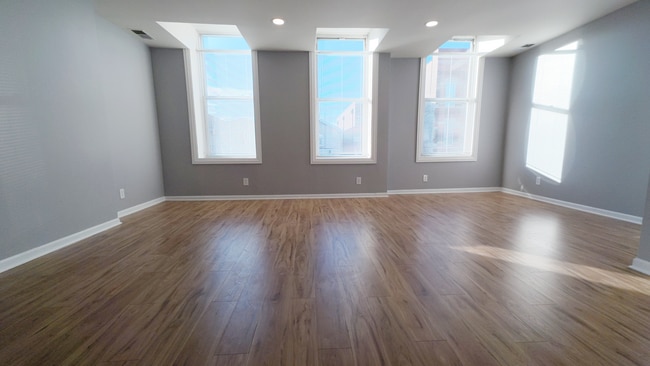 3307 S Wallace St, Unit 2F in Chicago, IL - Foto de edificio - Building Photo