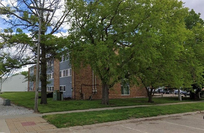 123 S 11th St in Geneva, NE - Building Photo - Building Photo