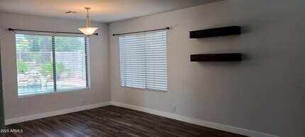 5192 W Campo Bello Dr in Glendale, AZ - Building Photo - Building Photo